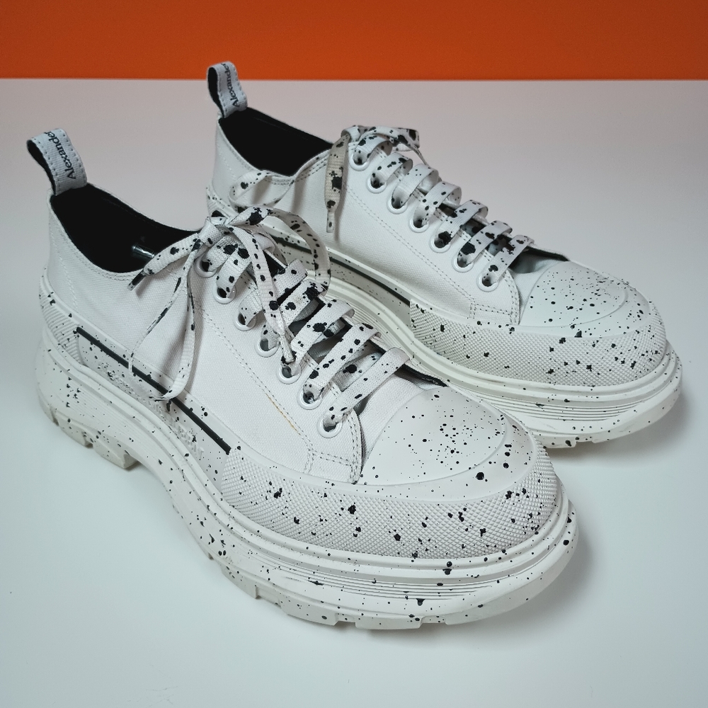 Alexander McQueen Lace Up Canvas Sack Sneakers